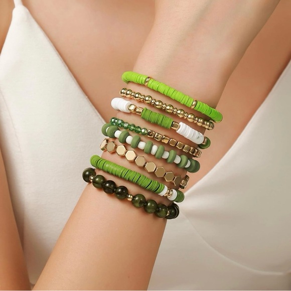 Vibrant Green and Gold Beaded Bracelet Set - Picture 4 of 5